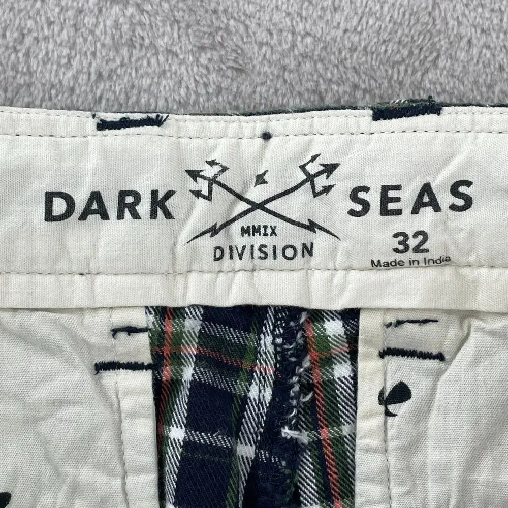 Dark Seas Walk Shorts Men 32x8 Hill Navy Tartan Plaid Preppy‎ Casual